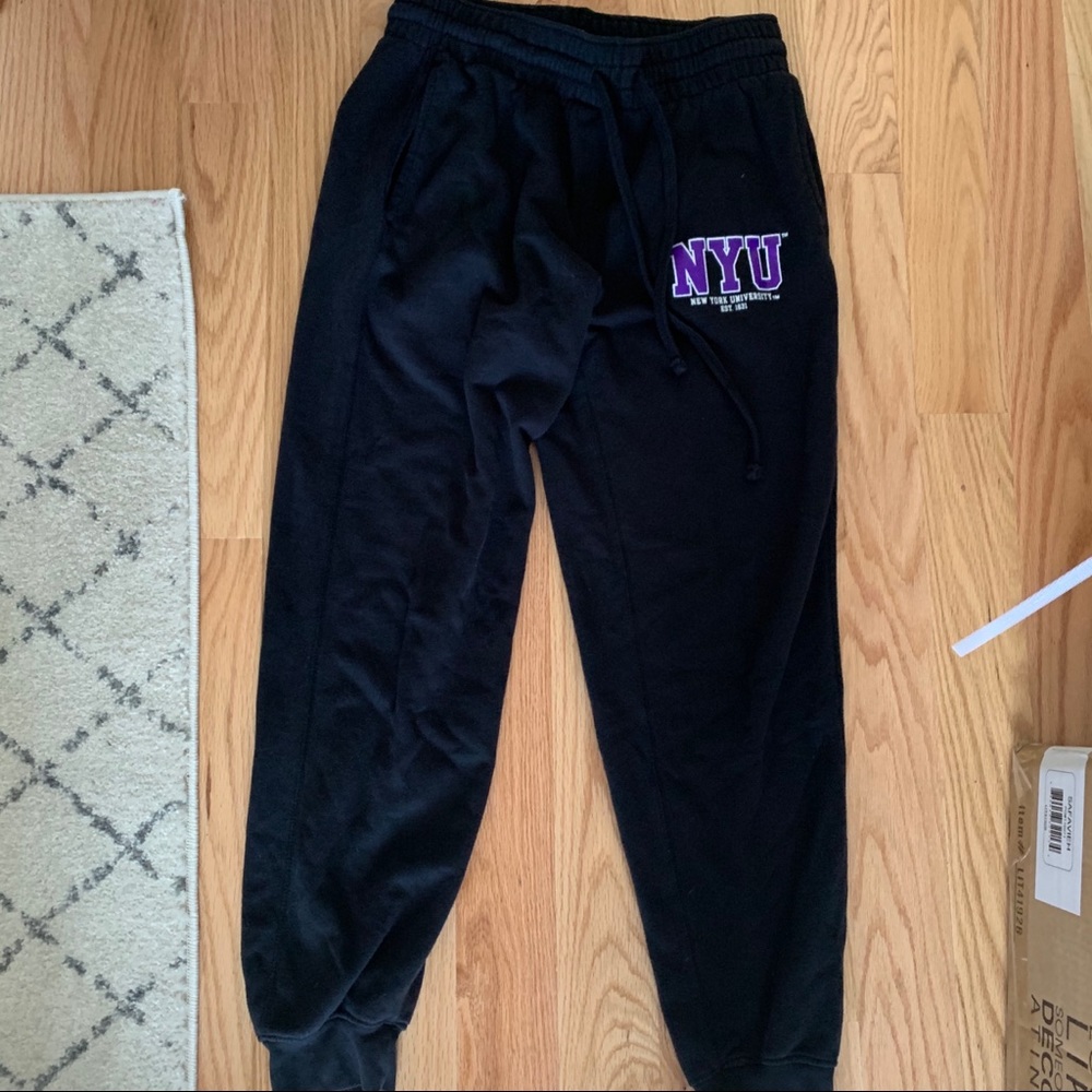 NYU jogger sweatpants